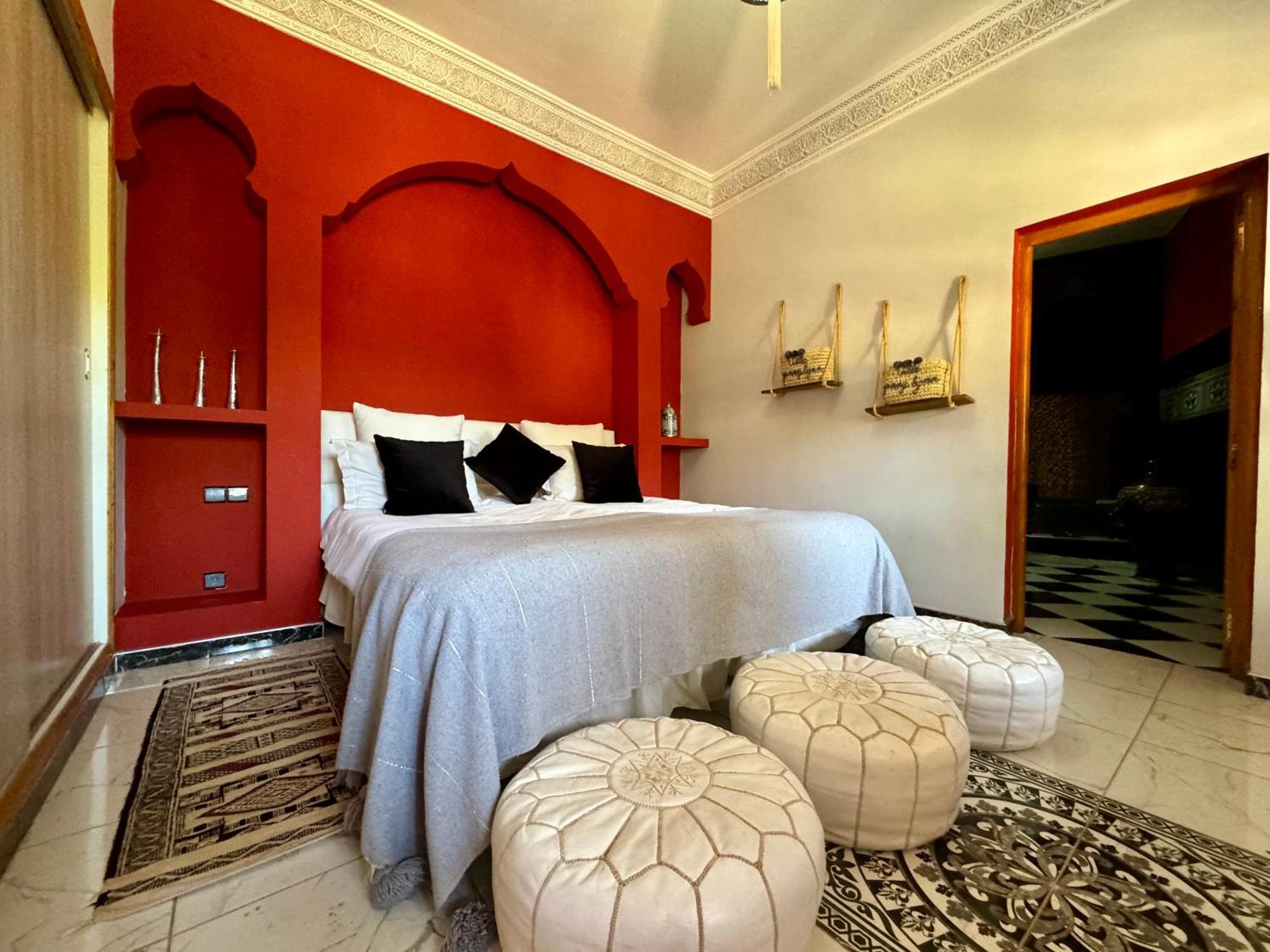 Jenny Lynn Hotel Tazrou Ruang foto