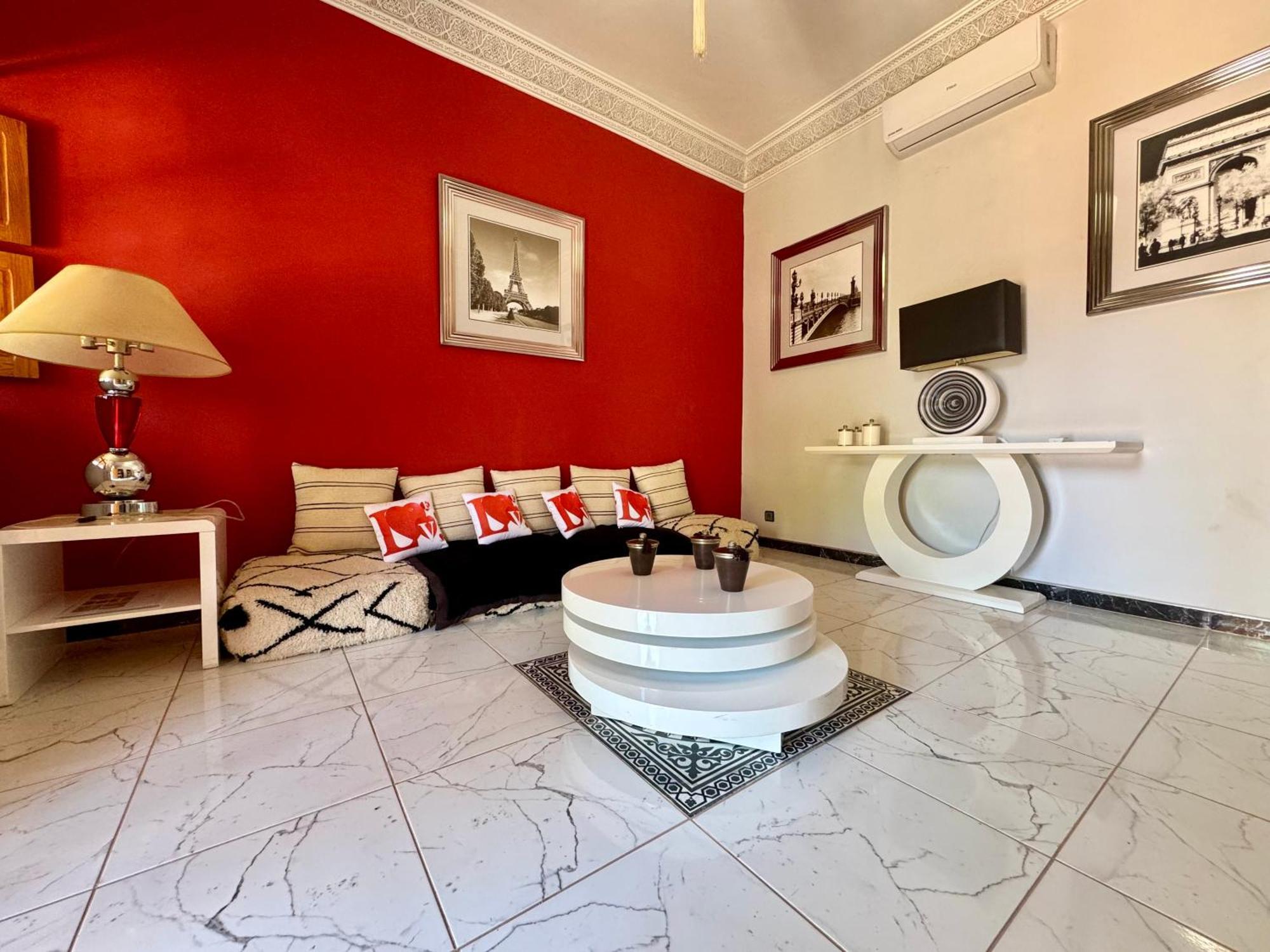 Jenny Lynn Hotel Tazrou Bagian luar foto