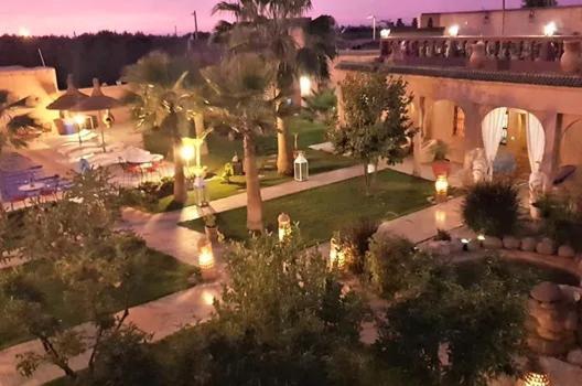 Jenny Lynn Hotel Tazrou Bagian luar foto